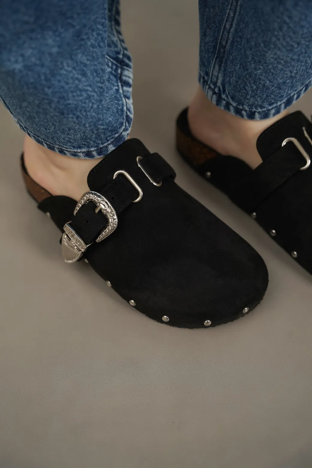 BUCKLED SUEDE CLOGS