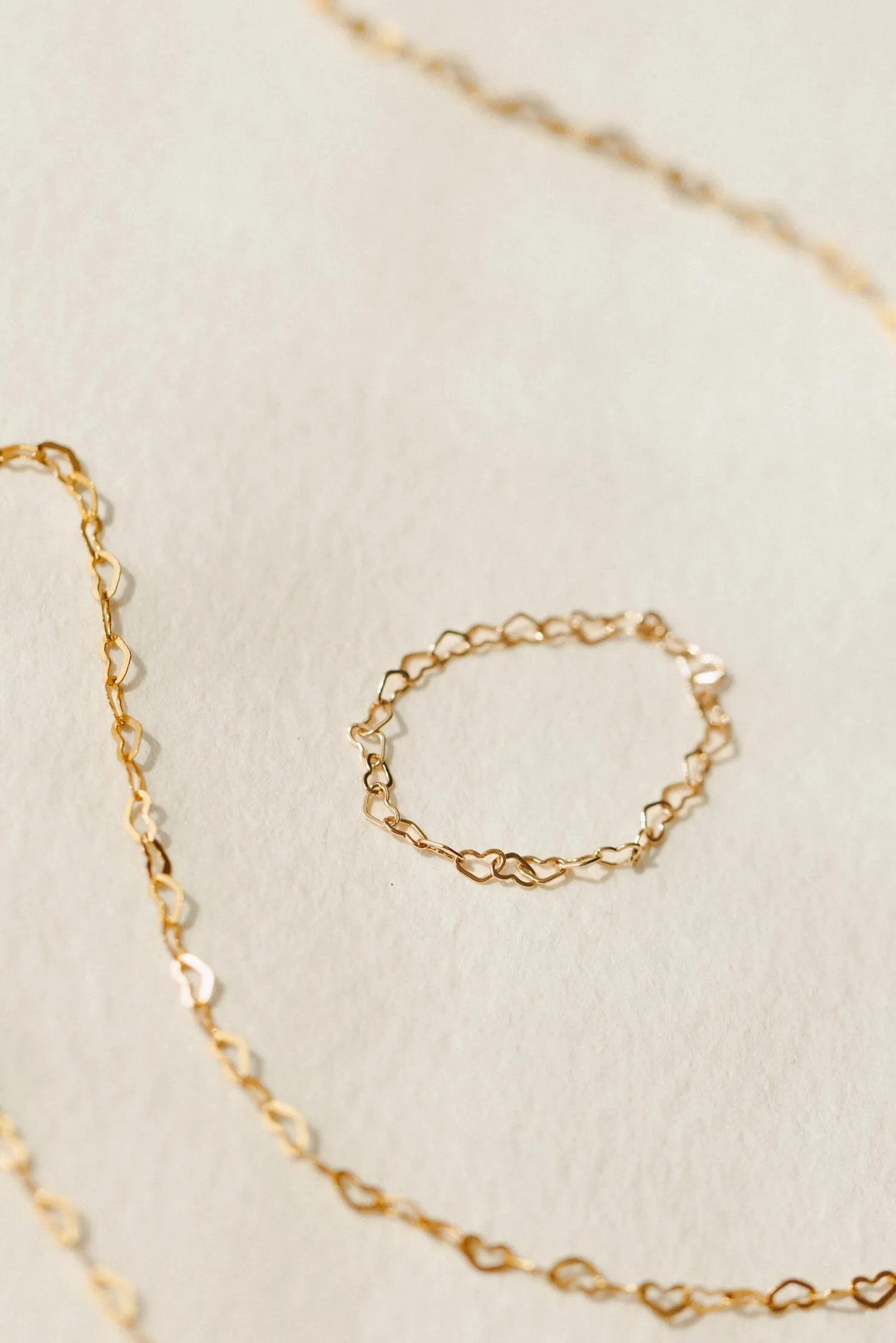 Dainty Heart Chain Ring