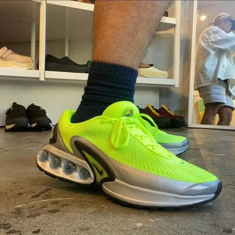 Nike Air Max DN Volt Black Volt Glow