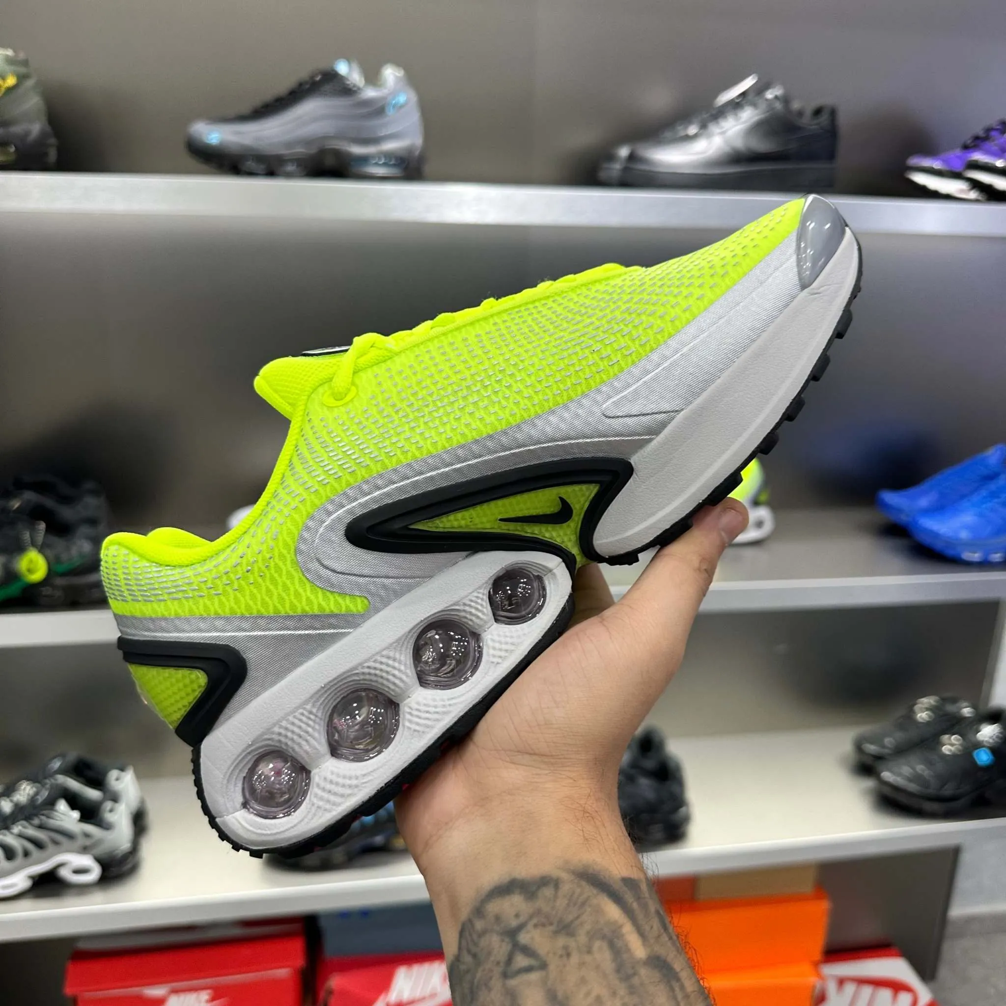 Nike Air Max DN Volt Black Volt Glow